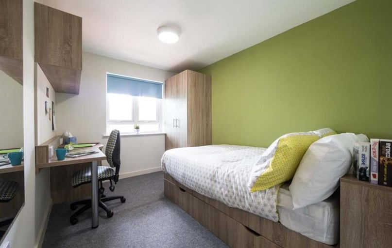 Sturge Close, Selly Park, Birmingham - Image 1